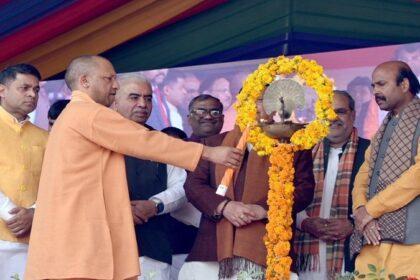 Yogi Adityanath: रामलला मंदिर निर्माण की प्रगति और अयोध्या के विकास का मुख्यमंत्री लेंगे जायजा