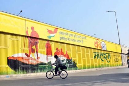 वाह रे सरकार: कौंसलरों ने जिनको भरे सदन में 'चोर-डाकू, भ्रष्टाचारी' कहा, उन्हें ही सौंप दिया 938 करोड़ रुपए वाला स्मार्ट सिटी प्रोजैक्ट, विपक्ष के साथ सत्तापक्ष के कौंसलरों ने कहा- खूब धांधली हुई, इसकी जांच हो