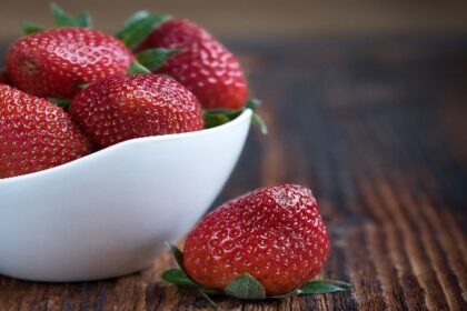 Strawberry: दिल ही नहीं दिमाग के लिए भी है काफी फायदेमंद बेरी, पढ़ें