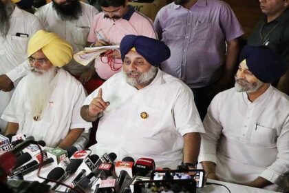 मुख्यमंत्री चन्नी अपनी कुर्सी बचाने के लिए पंजाब के हितों से समझौता कर रहे: सुखबीर सिंह बादल
