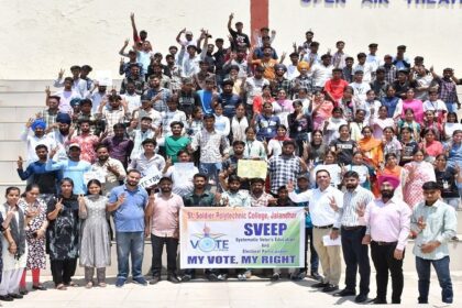 St Soldier News: सेंट सोल्जर इंस्टीट्यूट ऑफ फार्मेसी एंड पॉलिटेक्निक, जालंधर द्वारा स्वीप 2024 गतिविधि का किया गया आयोजन