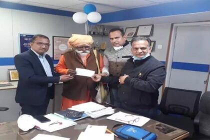60 साल से गुफा में रह रहे थे 83 साल के साधु, राम मंदिर के लिए दिए 1 करोड़, चेक देखकर सब हैरान