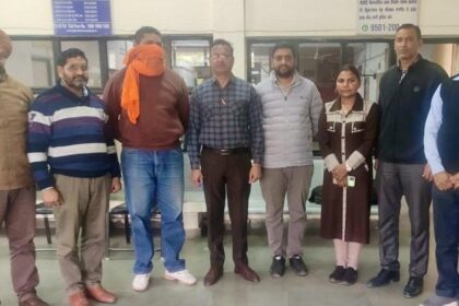 Punjab Vigilance: तहसीलदार के नाम पर लाख रुपए की रिश्वत मांगने वाला व्यक्ति विजीलैंस ब्यूरो द्वारा गिरफ़्तार