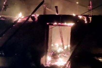 Fire Breaks Out In House: घर में भीषण आग लगने से 2 बच्चियों समेत 6 लोगों की जिंदा जलकर मौत