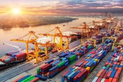 Trade Data August 2023: अगस्त में कम रहा आयात और निर्यात, 24.16 बिलियन डॉलर रहा व्यापार घाटा