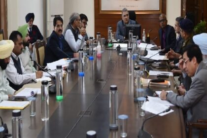 Truck Union: ट्रक यूनियनों के खि़लाफ़ सख़्त हुई राज्य सरकार, उठाया बड़ा कदम