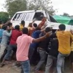 UP News: पुलिस कस्टडी में युवक की मौत से गुस्साए लोगों ने किया बवाल