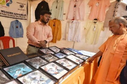 UP News: 2018 में 2.5 लाख रुपए से शुरू गारमेंट का काम 60 लाख तक पहुंचा