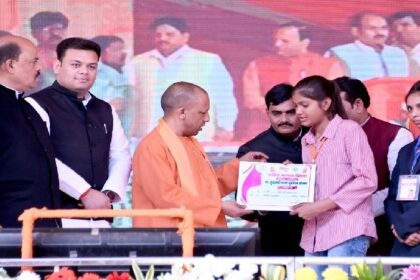 UP News: अलीगढ़ बनेगा लॉजिस्टिक और ट्रांसपोर्ट का हब- सीएम योगी