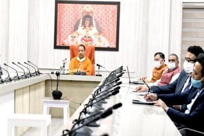 ईको टूरिज्म के लिए हर जिले में संभावनाएं तलाशें : सीएम योगी