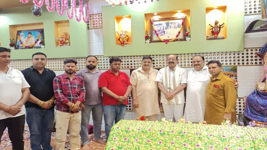 केबिनेट मंत्री मोहिंदर भगत ने हज़रत मियां स्नैत वली सैय्यद के दरबार में भरी हाजरी