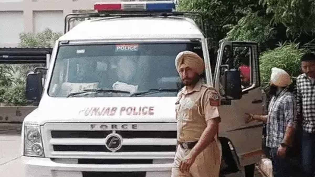 Punjab Police Catch International Cyber ​​Fraud Gang In Mohali Update