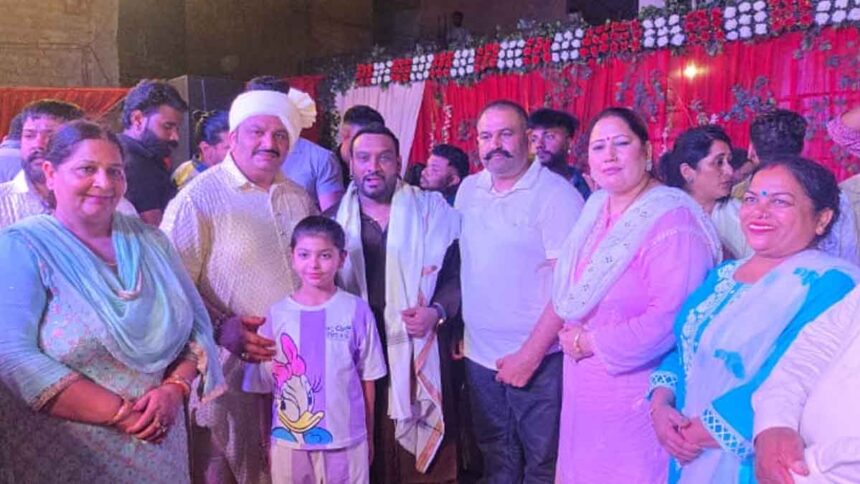 Jalandhar News: पूर्व सांसद सुशील रिंकू ने हजरत मियां सनेत वली सैय्यद साहब जी के सालाना मेला में लगाई हाजिरी