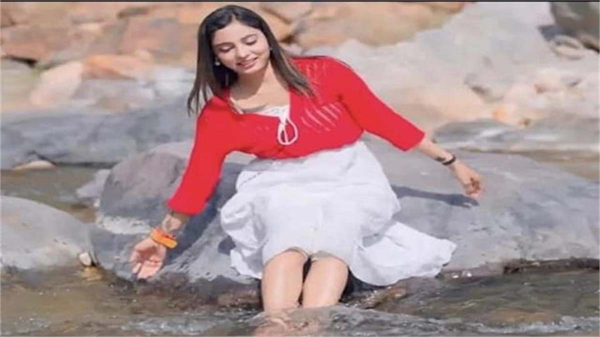 Model Sheetal Found Dead