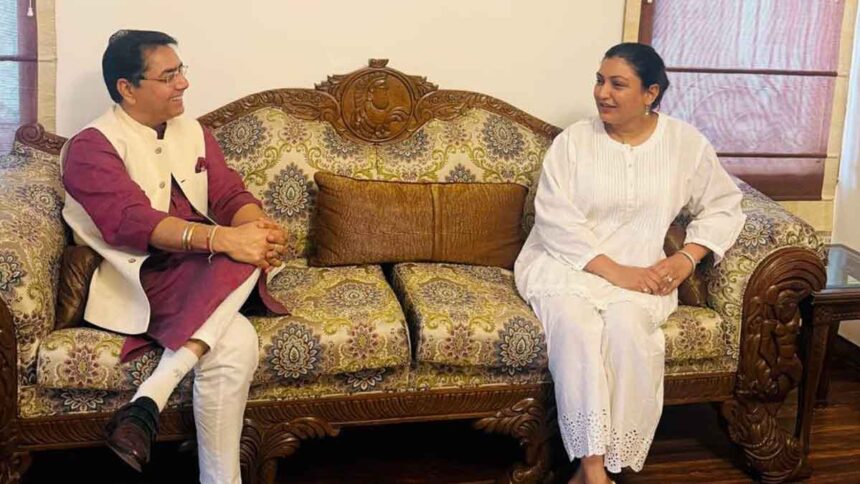 Anmol Gagan Man with Aman Arora