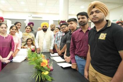 Chief Minister's Mission Gyan continues