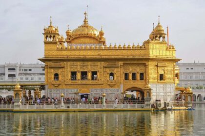 Threat To Blow Golden Temple