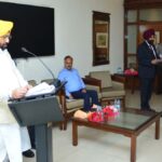 बिजली मंत्री ने इंजी. रविन्द्र सिंह सैनी को PSERC के सदस्य के तौर पर दिलाई शपथ