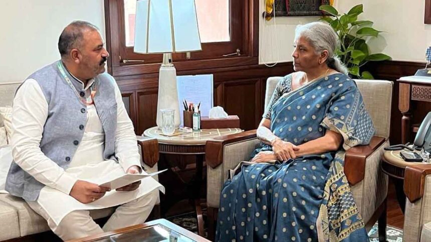 Sushil Rinku and Nirmla Sitaraman