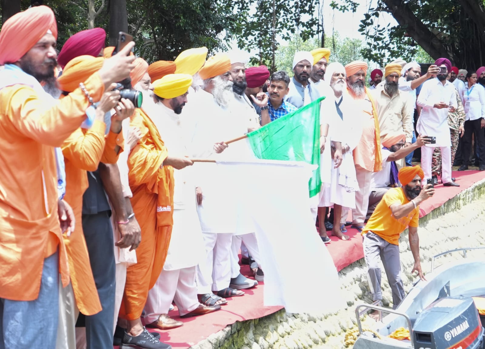 पवित्र काली बेई की सफाई की 25वीं वर्षगांठ के अवसर पर आयोजित समारोह में सीएम ने लिया हिस्सा  