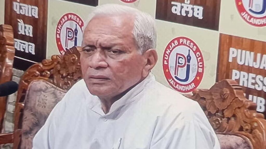 Jalandhar News: शहर के पूर्व पार्षद ने इस अस्पताल के डॉक्टरों पर लगाएं गंभीर आरोप Jalandhar News: शहर के पूर्व पार्षद ने इस अस्पताल के डॉक्टरों पर लगाएं गंभीर आरोप