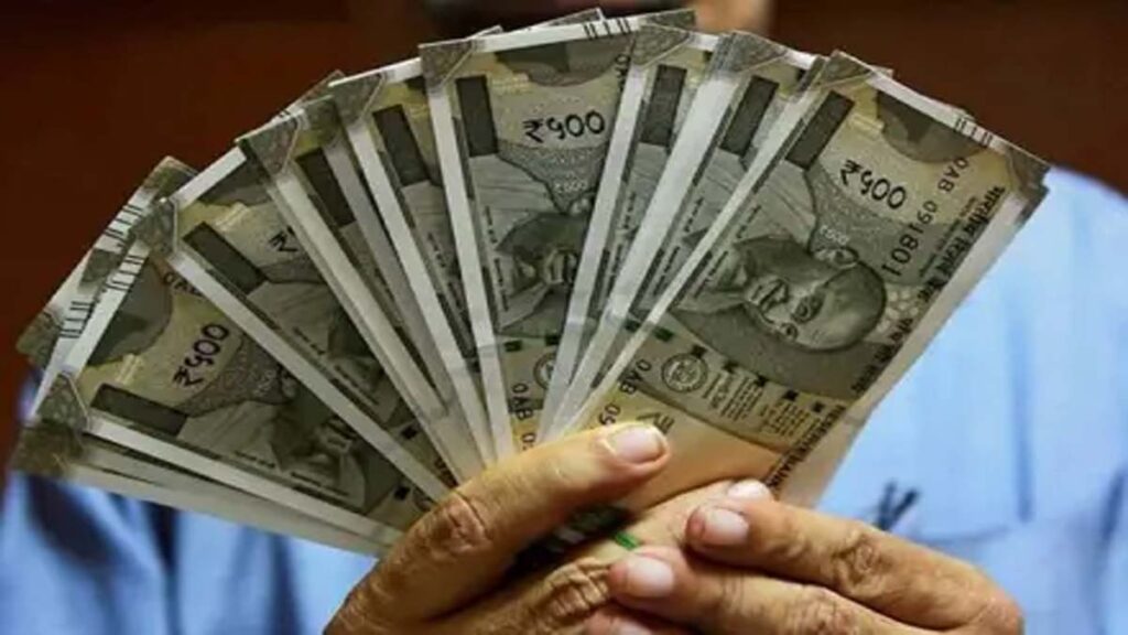 Cabinet Meeting: अब कलाकारों को मिलेगी पेंशन, युवाओं को इंटर्नशिप के लिए 6 हजार, सीएम ने लिया फैसला