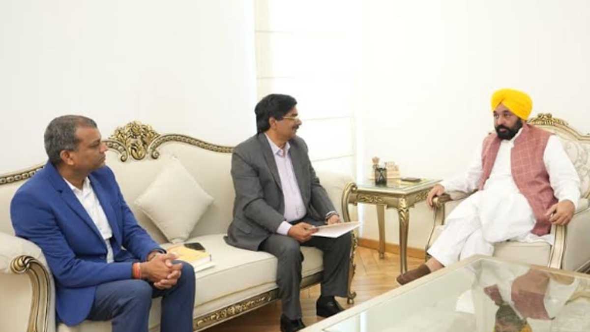 Rajya Sabha MP from Tamil Nadu Calls on Punjab CM, Extends Invitation for Prestigious Event