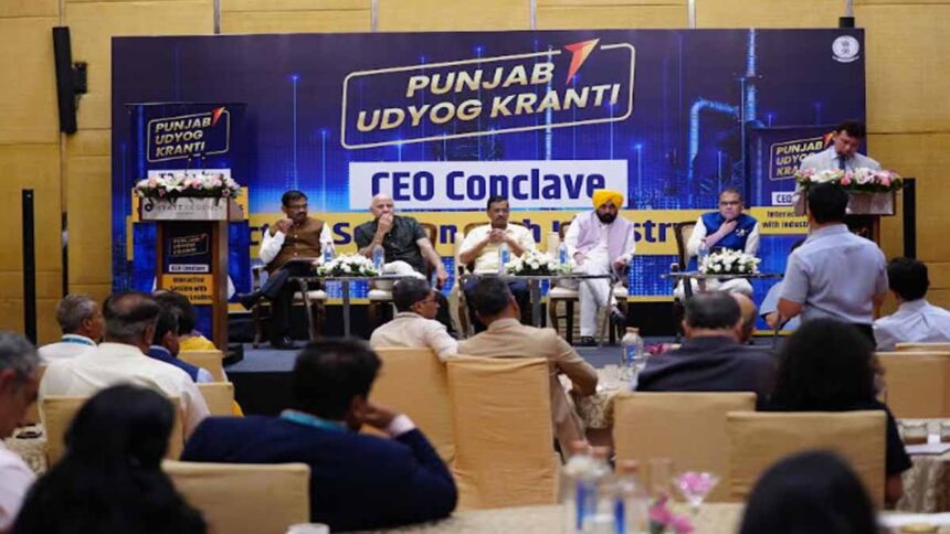 CM Mann and Kejriwal presented Punjab as a land of opportunities