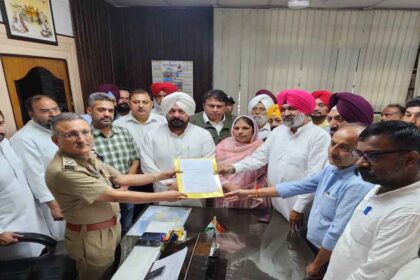 जालंधर में कांग्रेसी नेताओं ने AAP नेता की पुलिस कमिश्नर से की शिकायत