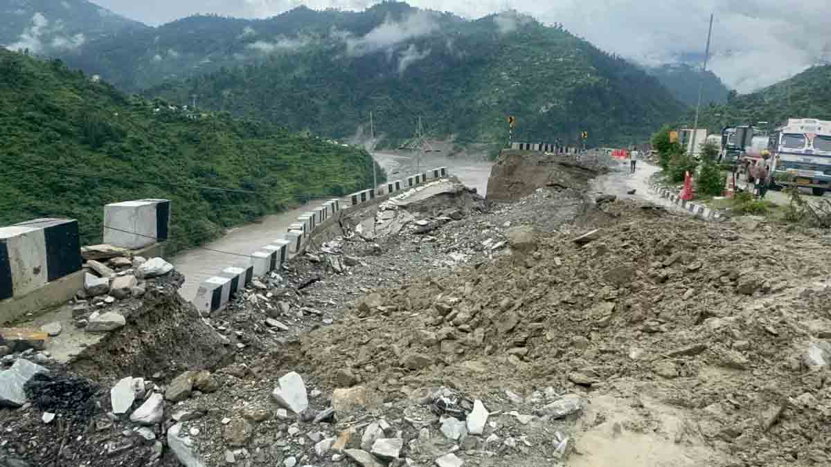 Himachal Landslide News Update