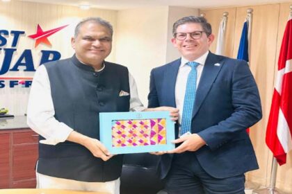 Political Advisor of British High Commission met Cabinet Minister Sanjeev Arora