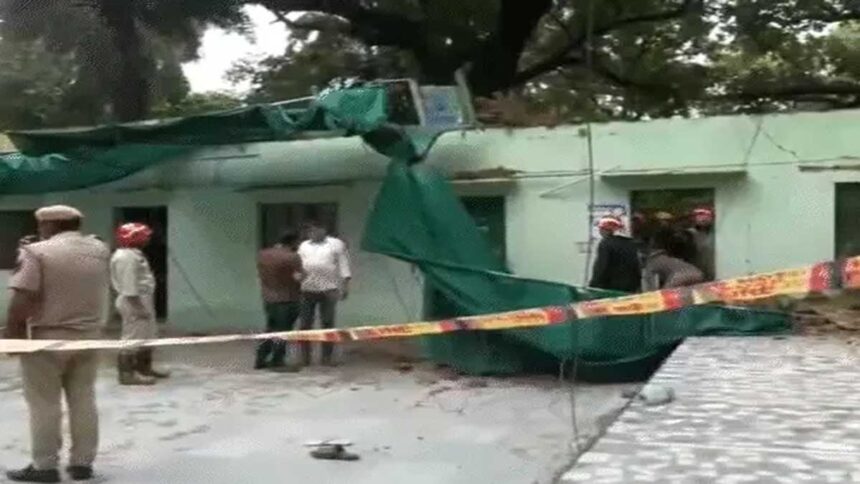 Roof collapses at Humayun's Tomb Campus in Delhi