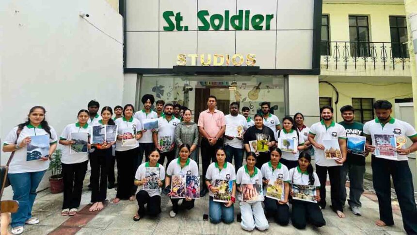 SSMTI organized Photography Competition.