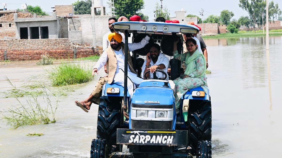 Punjab News: कैबिनेट मंत्री बरिंदर कुमार गोयल और तरुनप्रीत सिंह सौंद द्वारा ज़िला फाजिल्का के सरहदी गांवों का दौरा