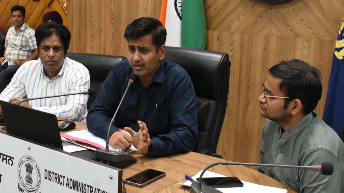 डिप्टी कमिश्नर ने की उच्चस्तरीय बैठक