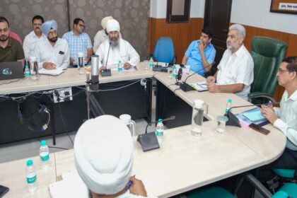 मंत्री लाल चंद कटारूचक