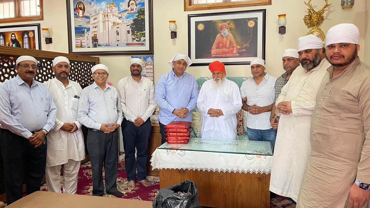 डेरा सचखंड बल्लां में नतमस्तक हुए नितिन कोहली