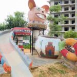 योगी सरकार का दुनिया का पहला सिरेमिक वेस्ट से बना 'अनोखी दुनिया' पार्क डिज्नी वर्ल्ड और जुरासिक पार्क को देगा मात