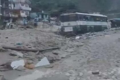 Cloud burst in Dehradun's Sahastradhara
