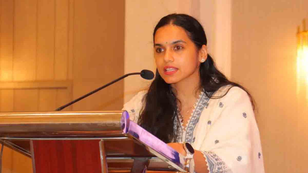 IAS Sakshi Sawhney DC Amritsar