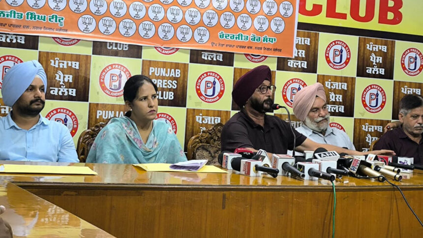 जालंधर के पार्षदों ने मेयर और निगम कमिश्नर पर लगाए बड़े आरोप