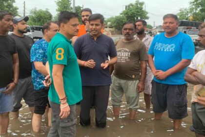 जालंधर के डीसी डा. हिमांशु अग्रवाल सड़क पर उतरे