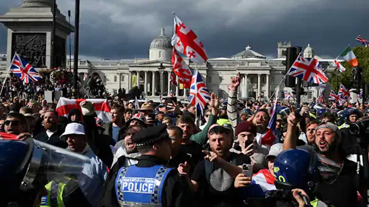 London: लंदन में अवैध इमीग्रेशन पर बवाल, 1 लाख लोगों ने किया प्रदर्शन, मस्क बोले- सरकार बदलनी होगी