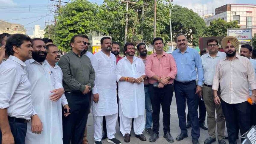 महर्षि भगवान वाल्मीकि जी की शोभायात्रा की तैयारियों का नितिन कोहली ने अधिकारियों संग लिया जायजा