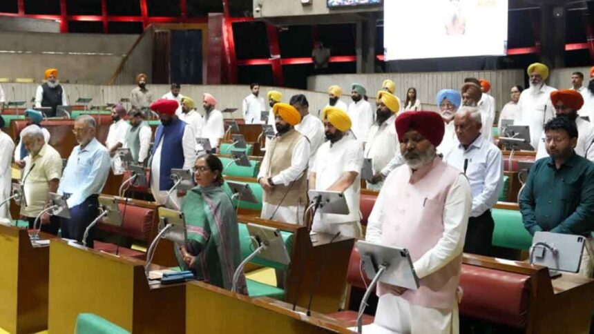 Punjab Assembly pays tribute to citizens who lost their lives during the floods