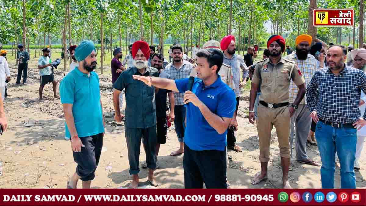 लुधियाना में बांध पर जुटे डीसी व अन्य लोग