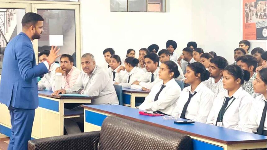 St. Soldier Institute Organised a seminar on placement and career opportunities