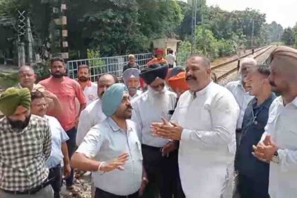 पूर्व सांसद सुशील रिंकू पहुंचे अर्बन एस्टेट, कहा- बंद हुआ C-7 रेलवे फाटक दोबारा खुलेगा, नया अंडरपास भी बनेगा