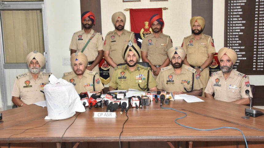 Punjab News: पुलिस ने नशा तस्करी नेटवर्क का किया भंडाफोड़, 7.1 किलो हेरोइन सहित एक गिरफ्तार