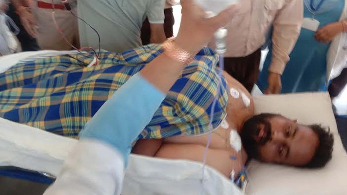 सरपंच पर चली ताबड़तोड़ गोलियां